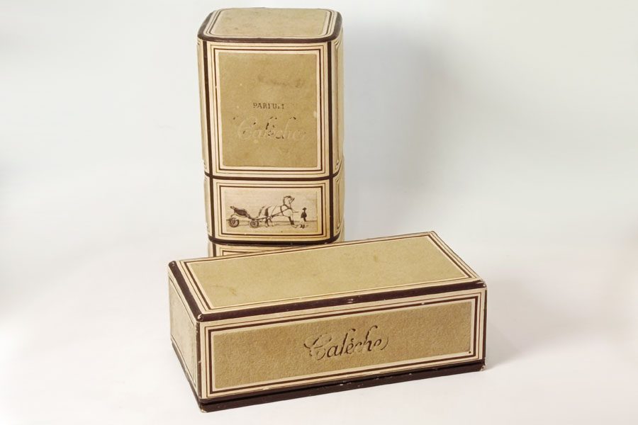 Lot de 2 flacons factices, Hermes : photo 1 d'un flacon de parfum ancien