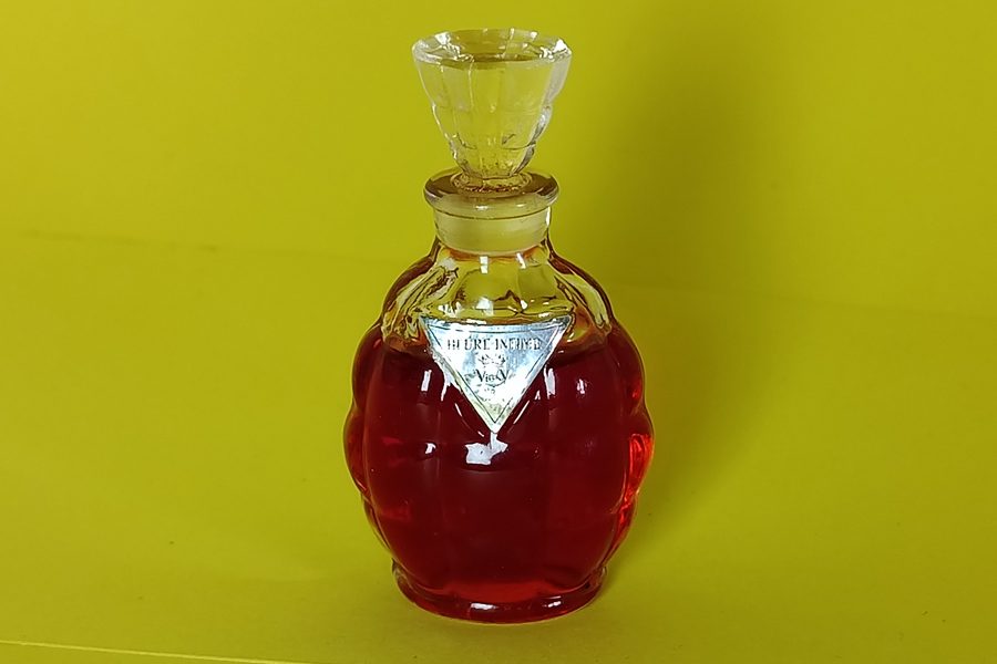Heure Intime, Vigny : photo 1 d'un flacon de parfum ancien