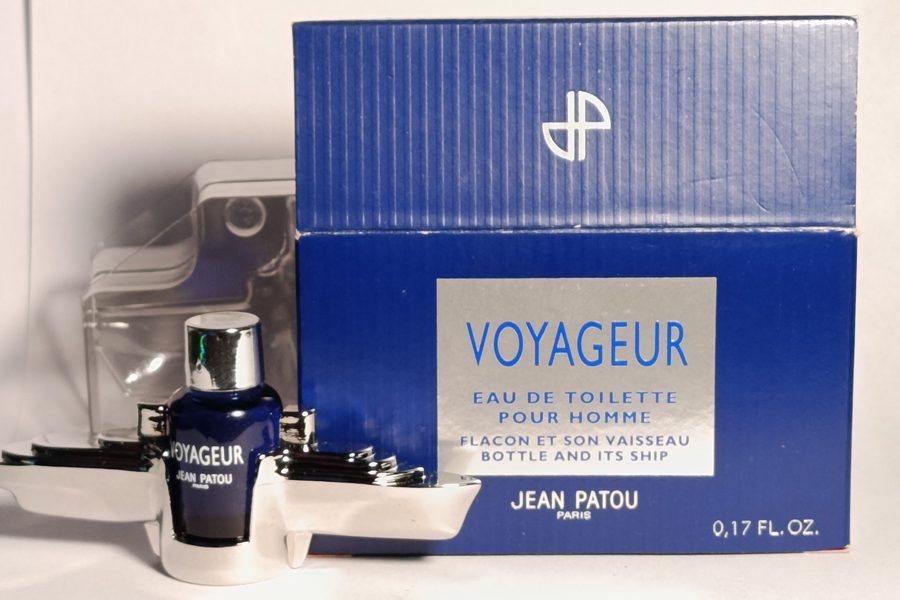 Voyageur, Jean Patou : photo 1 d'un flacon de parfum ancien