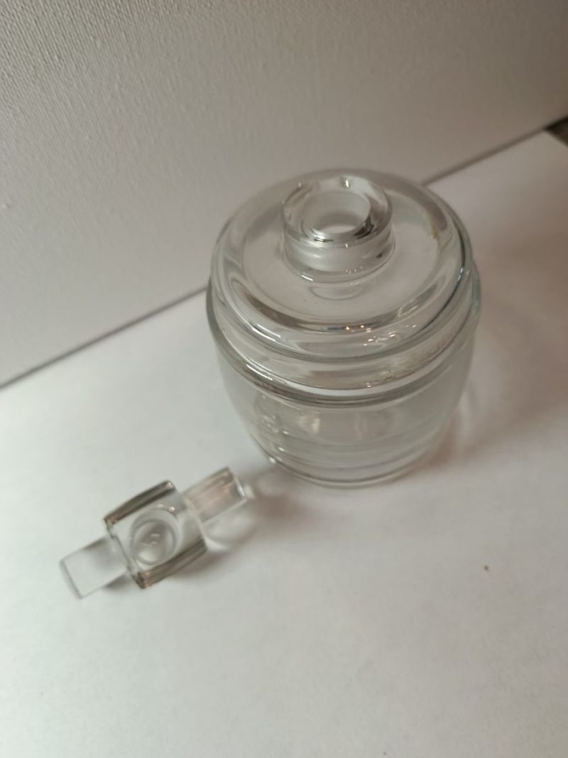 Flacon n° 79 : photo 5 d'un flacon de parfum ancien