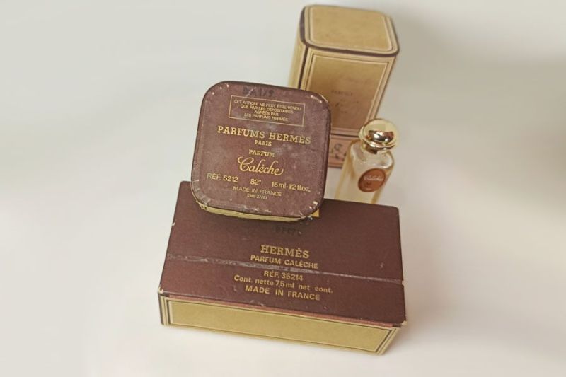 Lot de 2 flacons factices, Hermes : photo 8 d'un flacon de parfum ancien