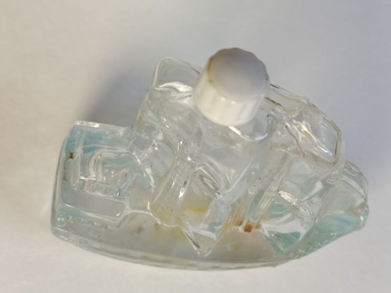 Flacon n° 45 : photo 3 : flacon de parfum ancien