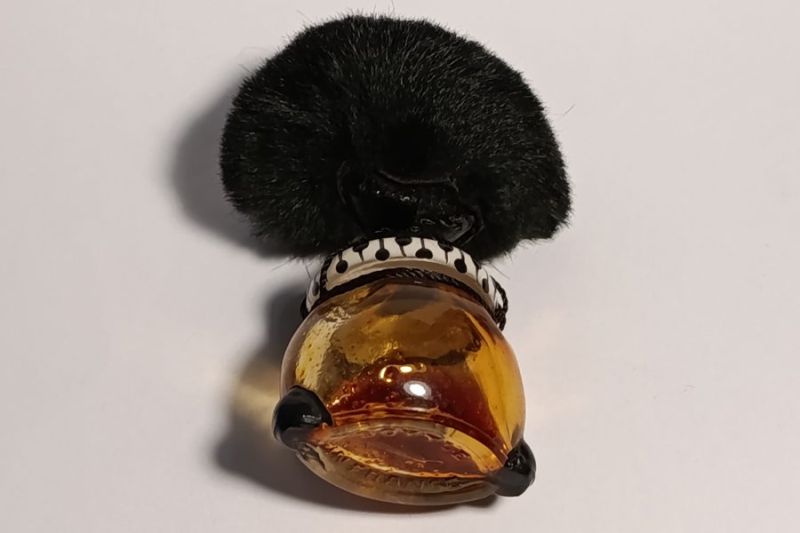 Golliwog, Vigny : photo 5 d'un flacon de parfum ancien