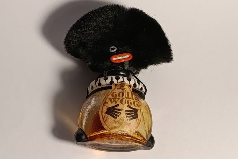 Golliwog, Vigny : photo 2 d'un flacon de parfum ancien