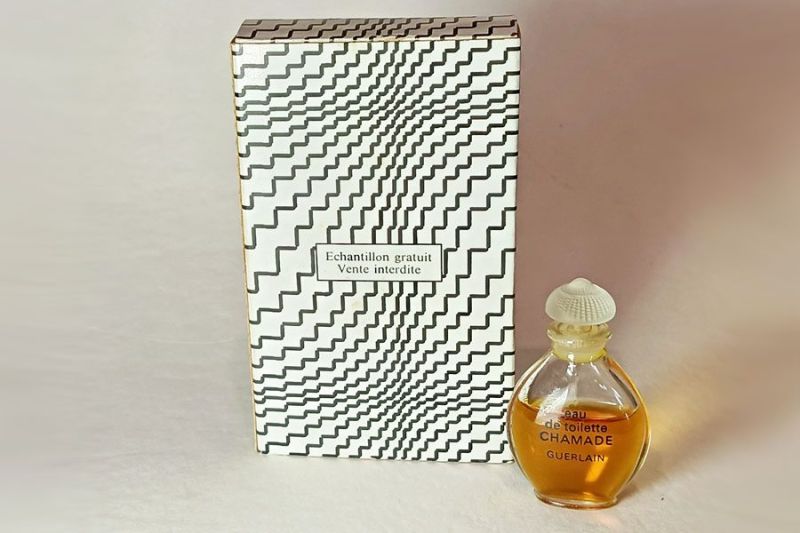 Chamade, Guerlain : photo 4 d'un flacon de parfum ancien