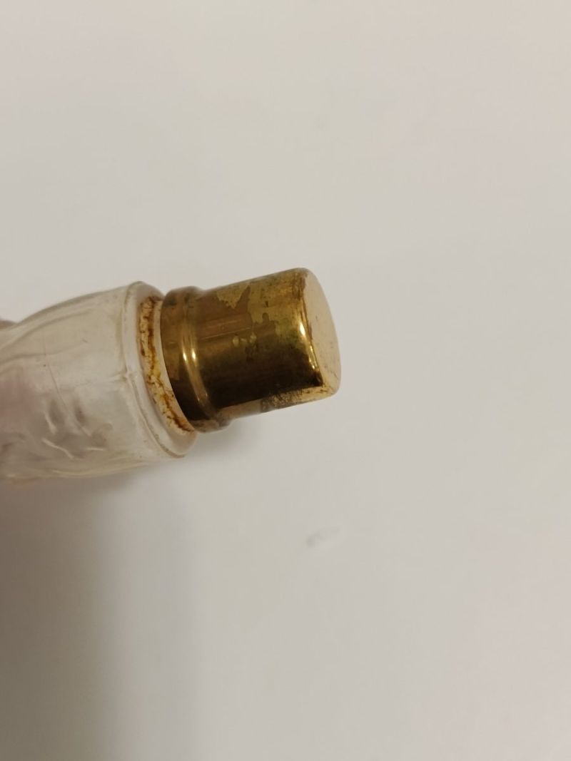 Flacon dit « Bambou », Lancôme : photo 3 : Flacon dit « Bambou », créé initialement à la fin des années 1940 / début des années 1950 pour contenir des eaux de toilette ou d'imitation…
