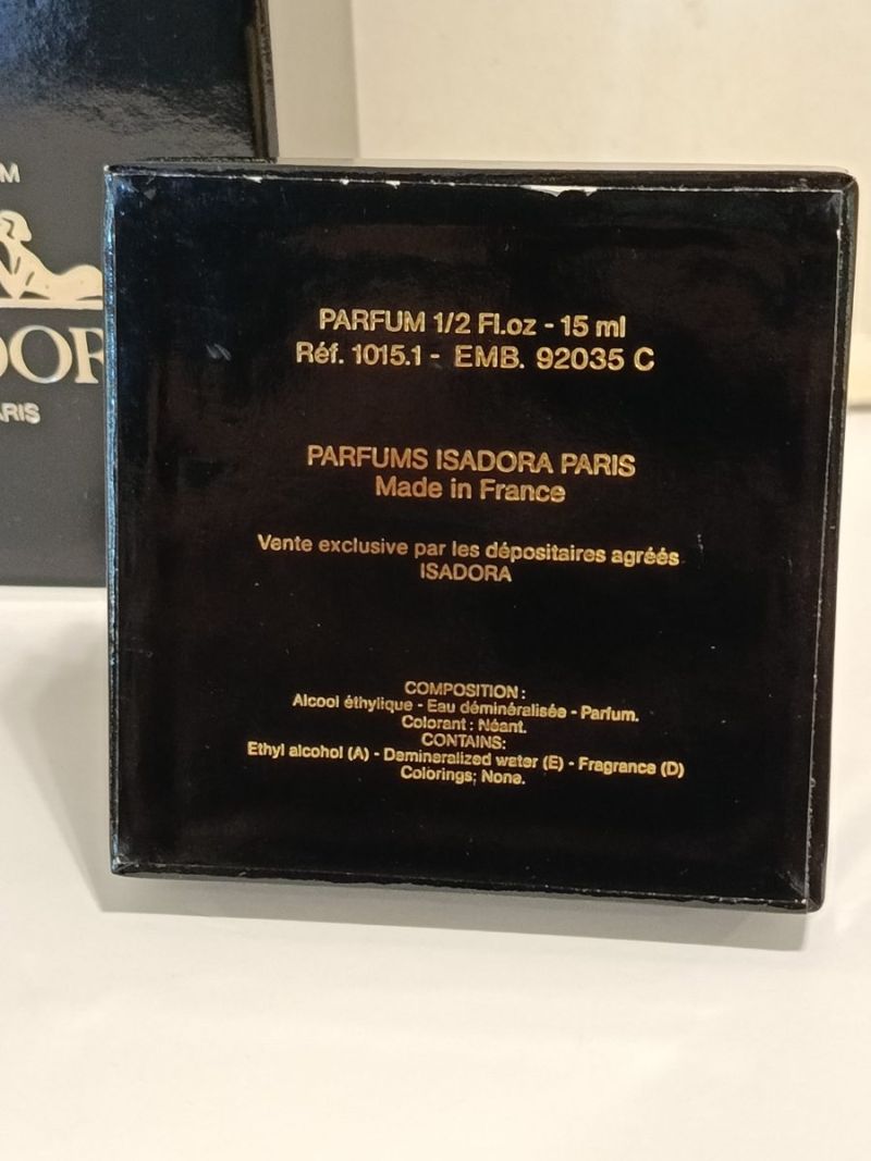 Isadora, Isadora : photo 4 : Isadora par Parfums Isadora Paris, un parfum oriental lancé dans les années 1970 en hommage à la danseuse Isadora Duncan. Flacon factice 15…